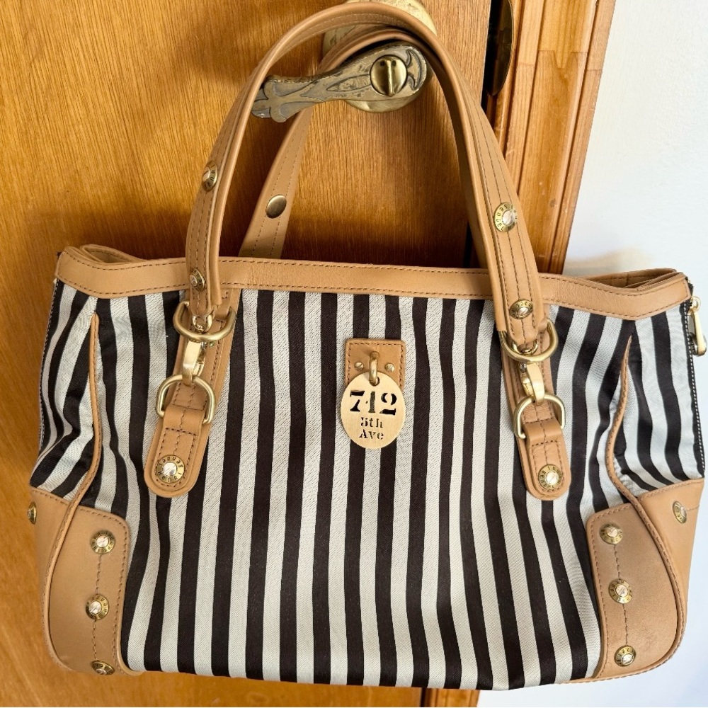 Rare Henri Bendel handbag